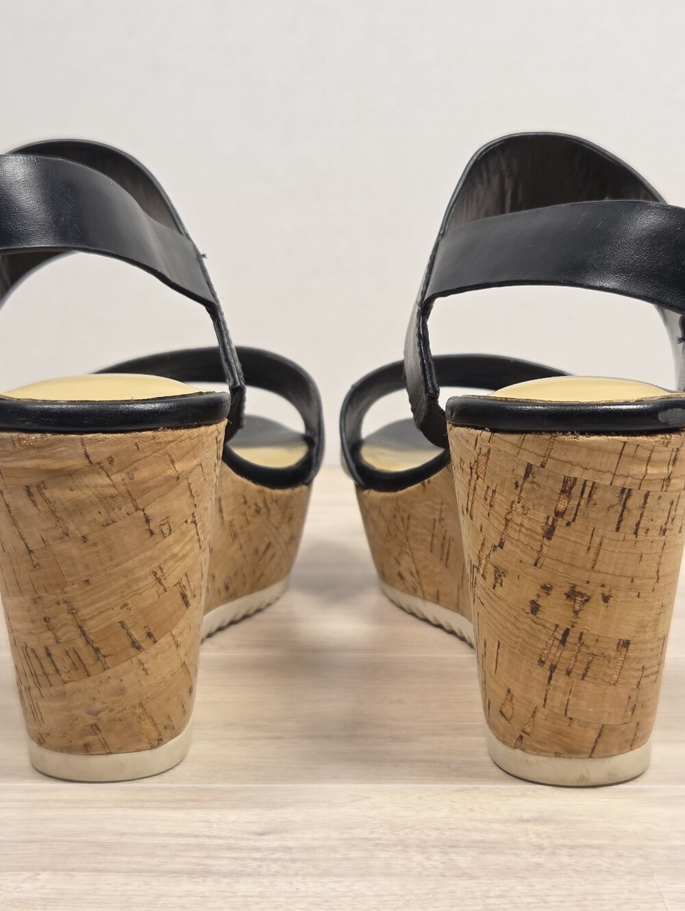 Nine West Dina women's platform wedge sandals in black - Picture 6 of 10
